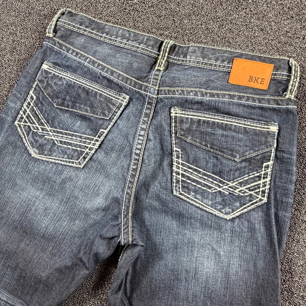 BKE Tyler Straight Leg Jeans Men's 34R Dark Wash Contrast Stitch Embroidered
